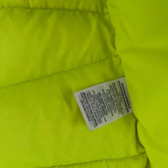 Nike Puffer Vest Worn Twice - Picture 5 of 8